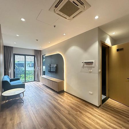 Luxe Paradise Suites Hotel To Ngoc Van Hanoi Exterior foto