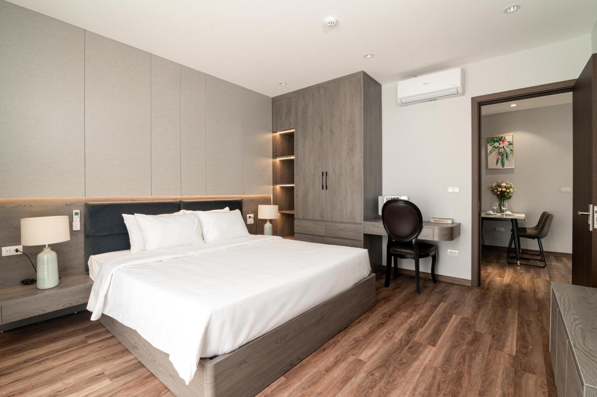 Luxe Paradise Suites Hotel To Ngoc Van Hanoi Exterior foto
