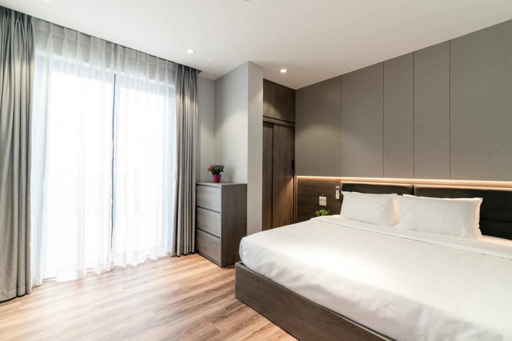Luxe Paradise Suites Hotel To Ngoc Van Hanoi Exterior foto